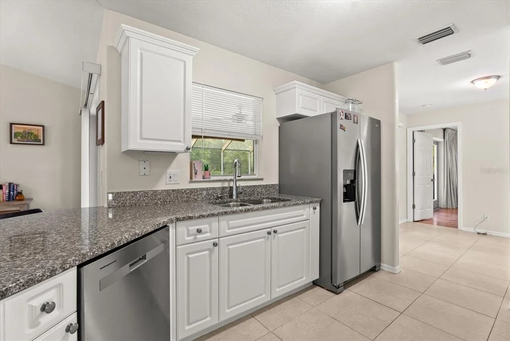 Photo of 4241 CHAMRADE ROAD