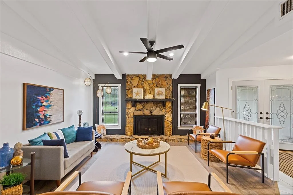 Photo of 10 ARBOR LANE