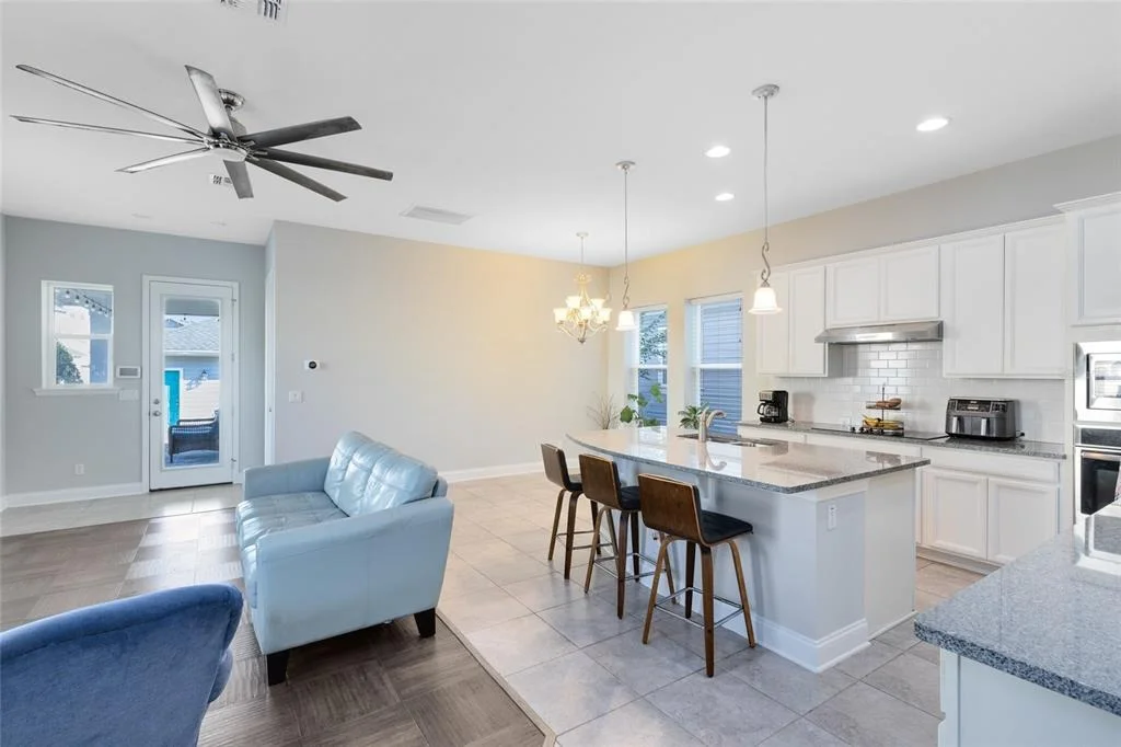 Photo of 7749 LAUREATE BOULEVARD