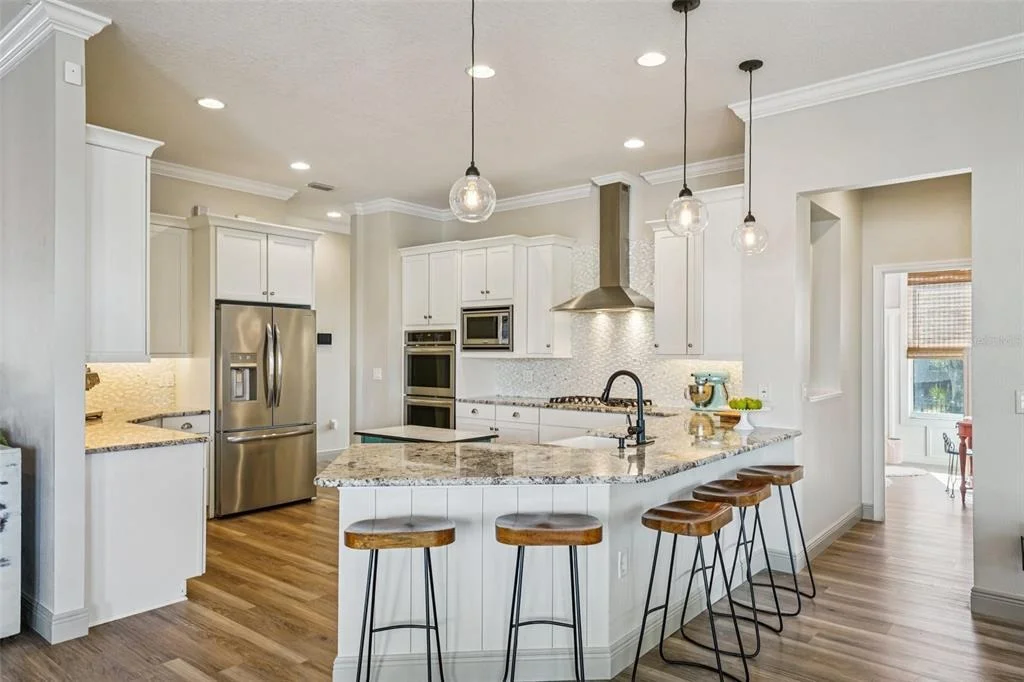 Photo of 11325 HIDDEN VALLEY LANE