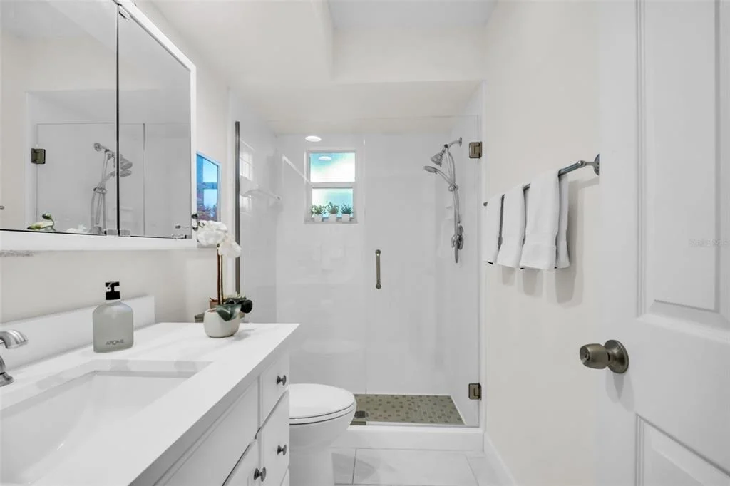 Photo of 1309 GILLESPIE DRIVE