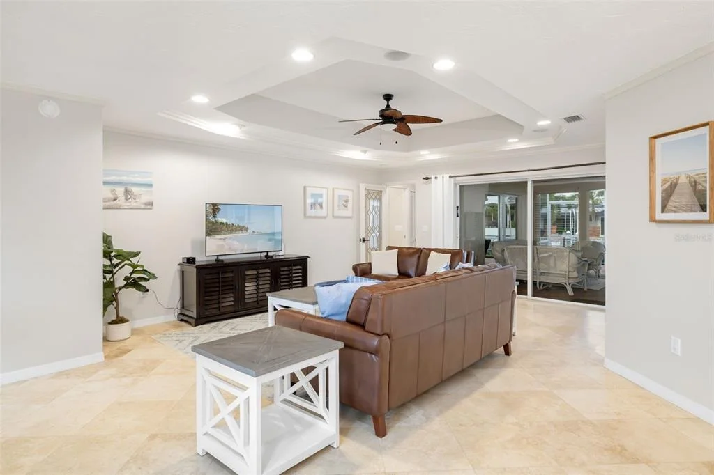Photo of 565 COMMONWEALTH PLACE