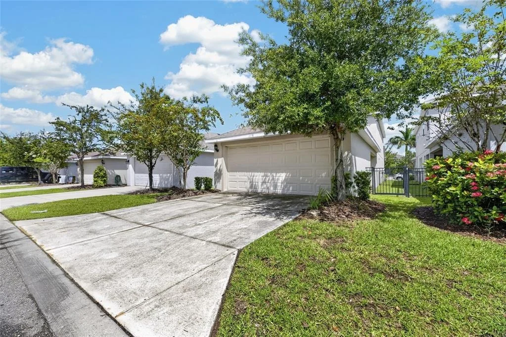 Photo of 7113 BOWSPIRIT PLACE