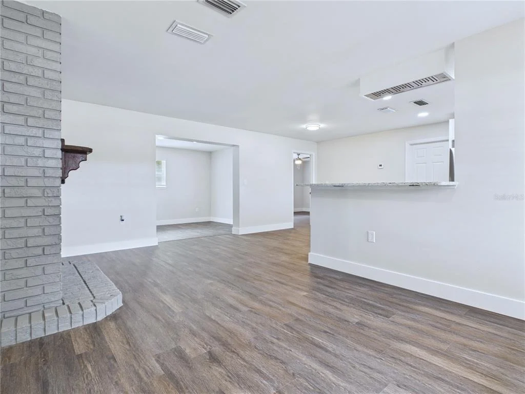 Photo of 457 WATER ROAD