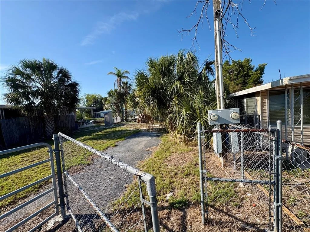 Photo of 6832 ALBATROSS LANE