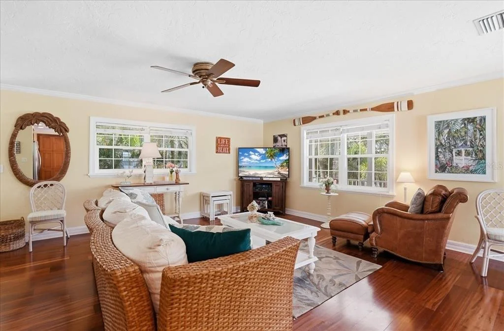 Photo of 2811 GULF DRIVE
