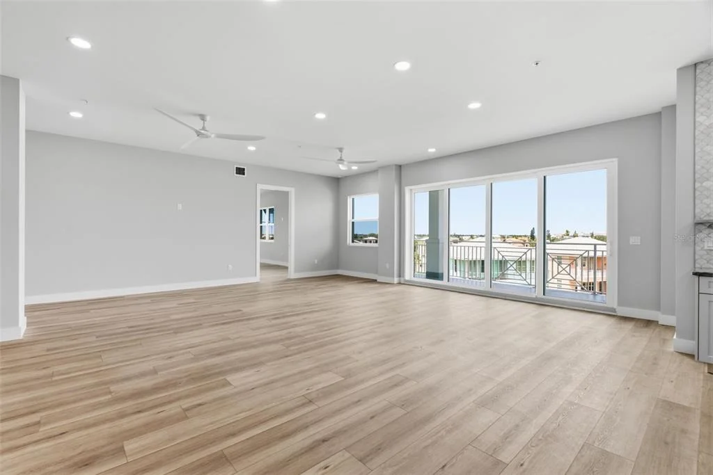Photo of Unit 401 at 13655 GULF BOULEVARD