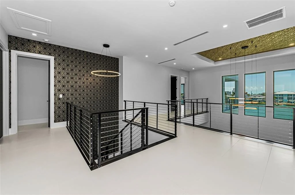 Photo of 43 DOLPHIN DRIVE