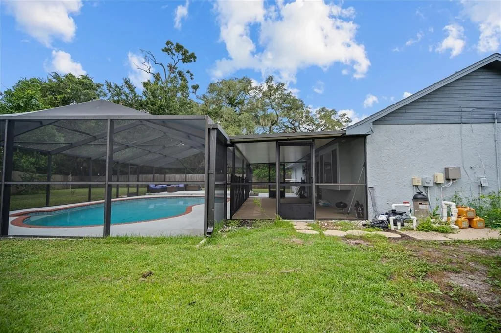 Photo of 2041 SHADOW PINE DRIVE