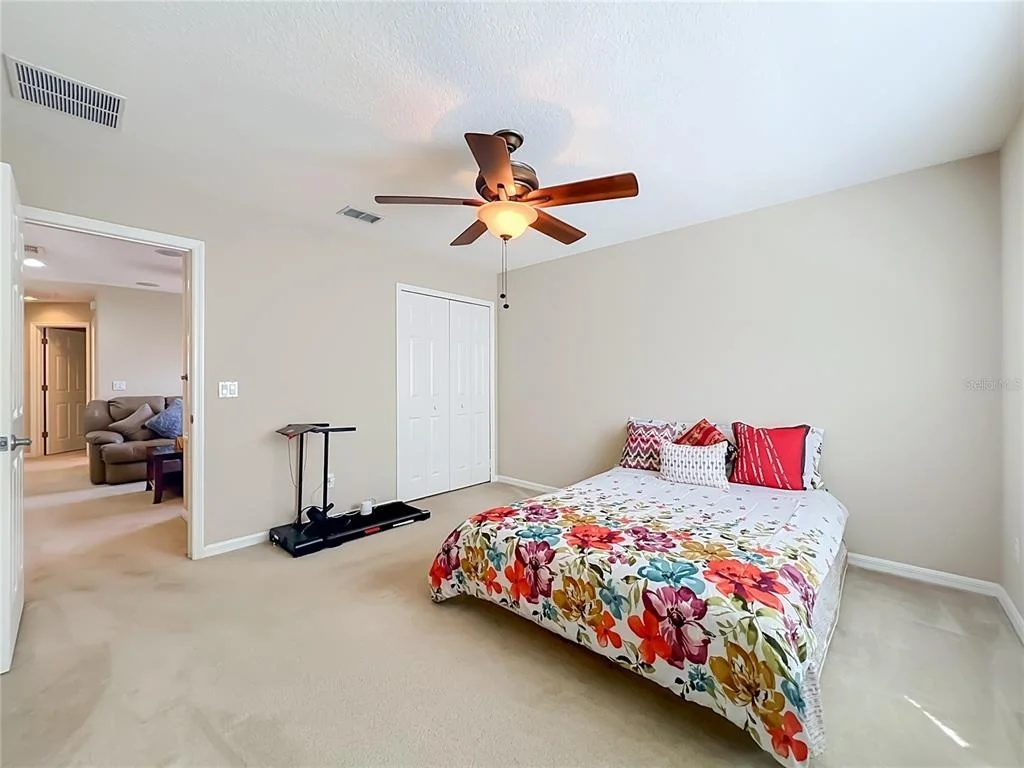 Photo of 9038 VICKROY TERRACE