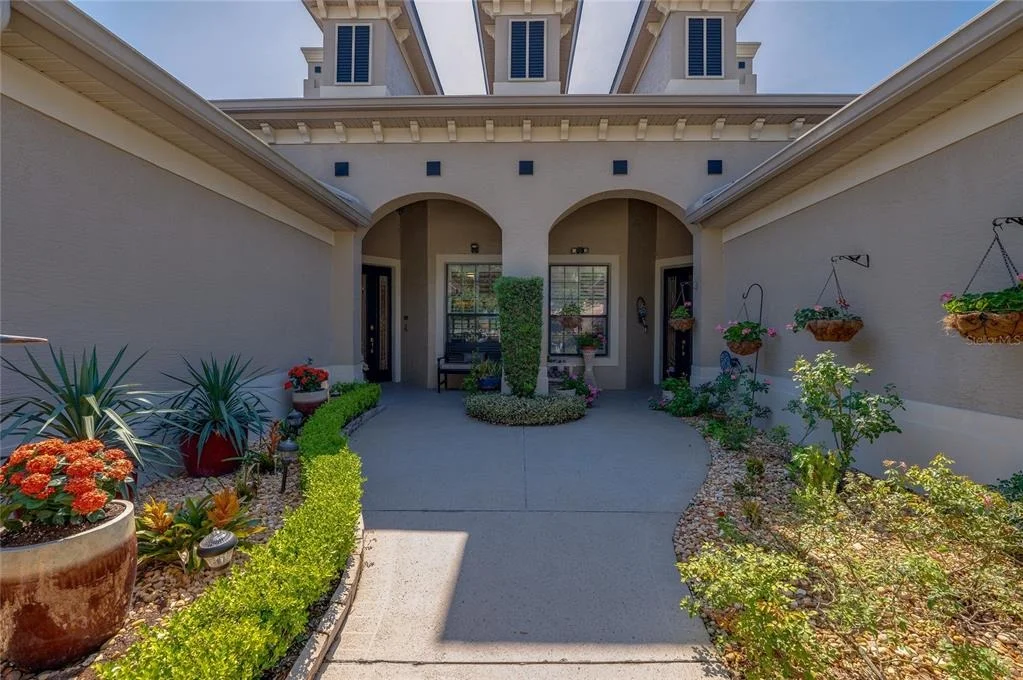 Photo of 735 COBBLESTONE DRIVE
