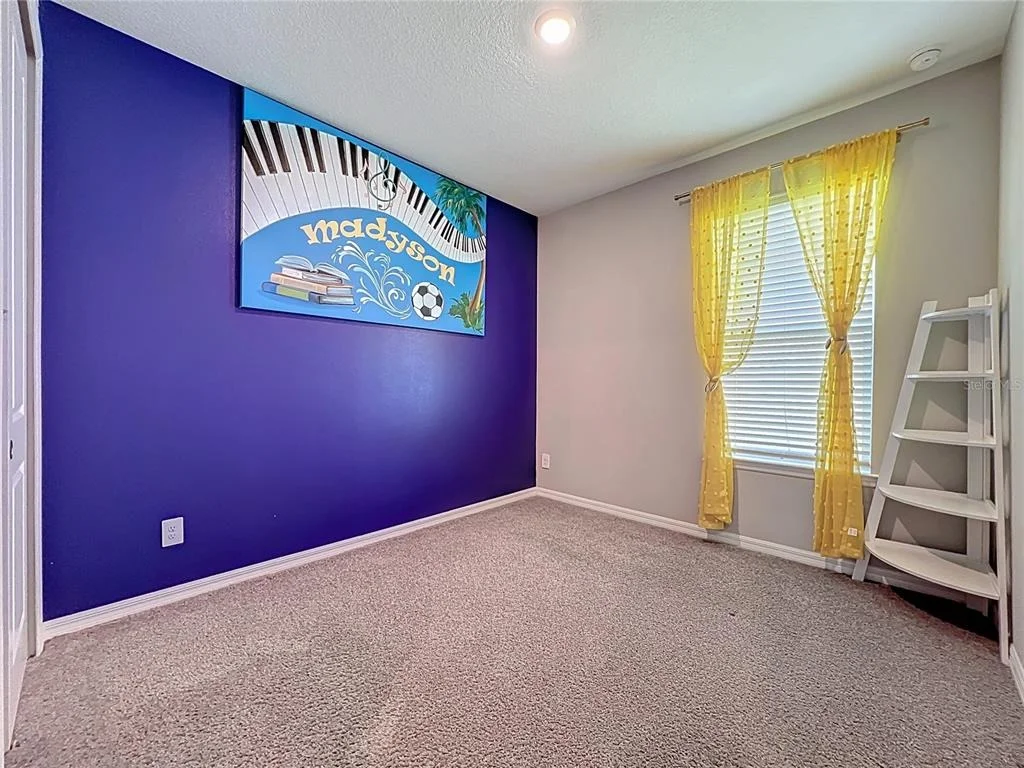 Photo of 991 LAKESIDE ESTATES DRIVE