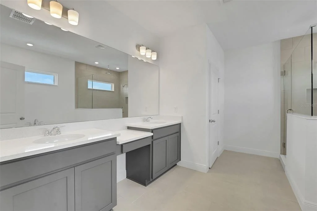 Photo of 5229 WAYPOINTE BOULEVARD