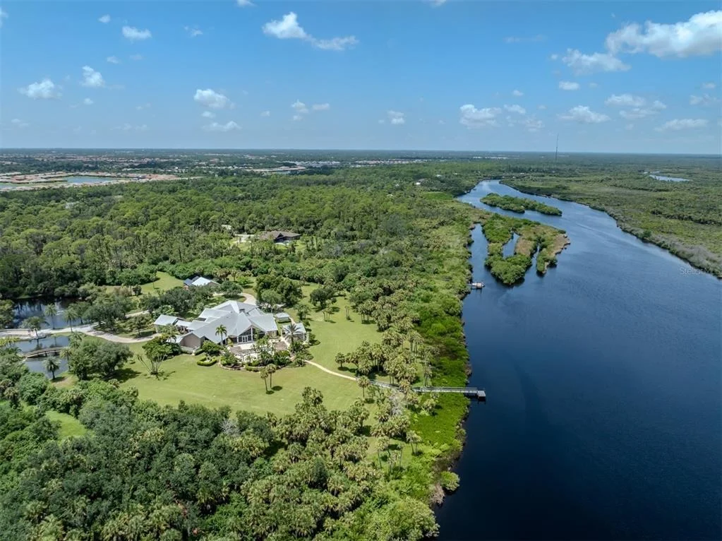 Photo of 630 N RIVER ROAD