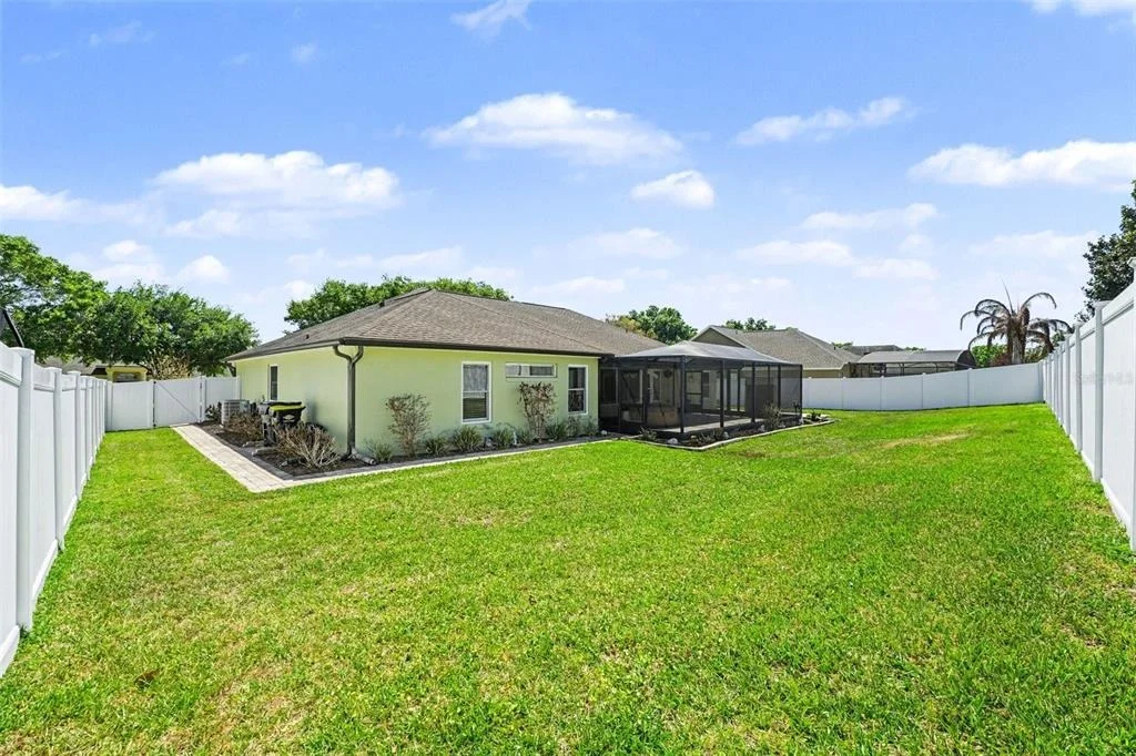Photo of 122 COSTA LOOP