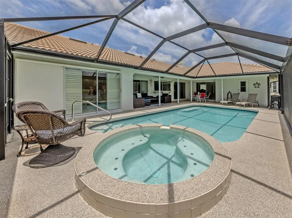 Photo of 1428 GLENEAGLES DRIVE