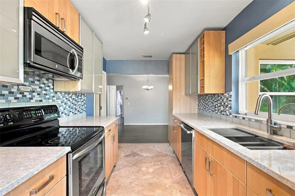 Photo of 1612 SAN CHARLES DRIVE