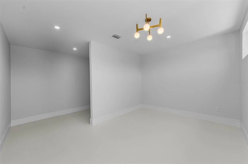 Photo of 43 DOLPHIN DRIVE