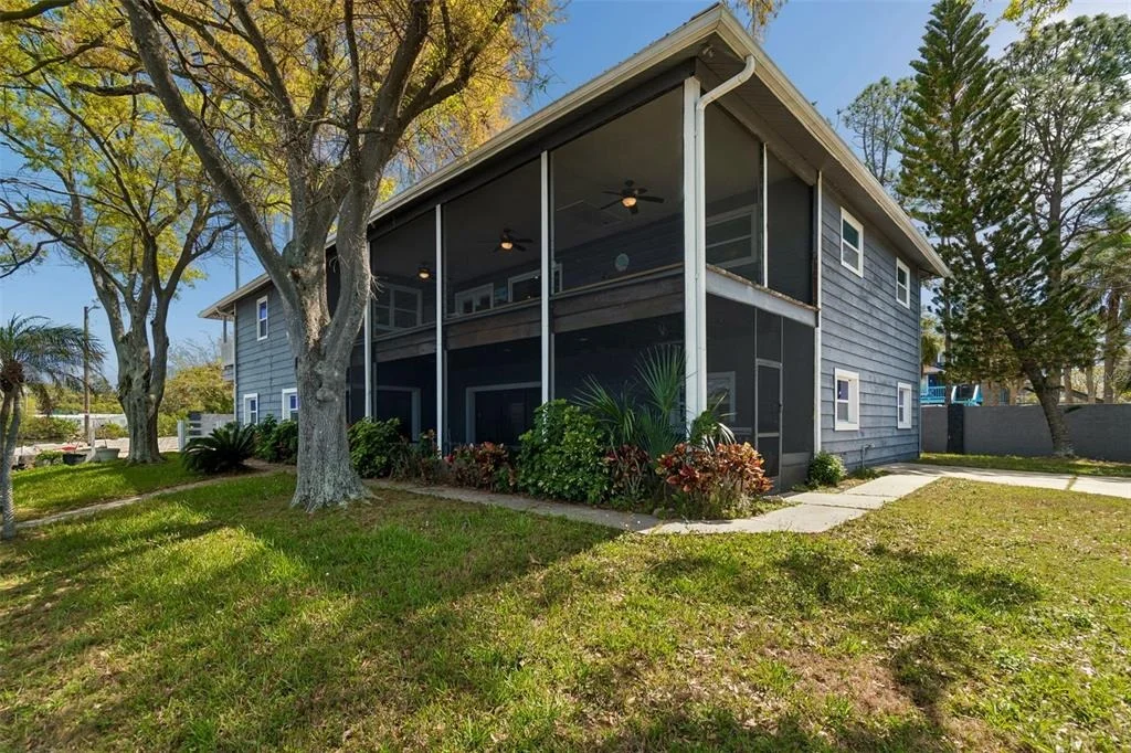 Photo of 9901 BAY DRIVE