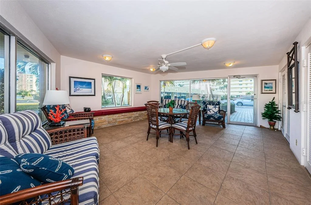 Photo of Unit 604 at 4725 COVE CIRCLE