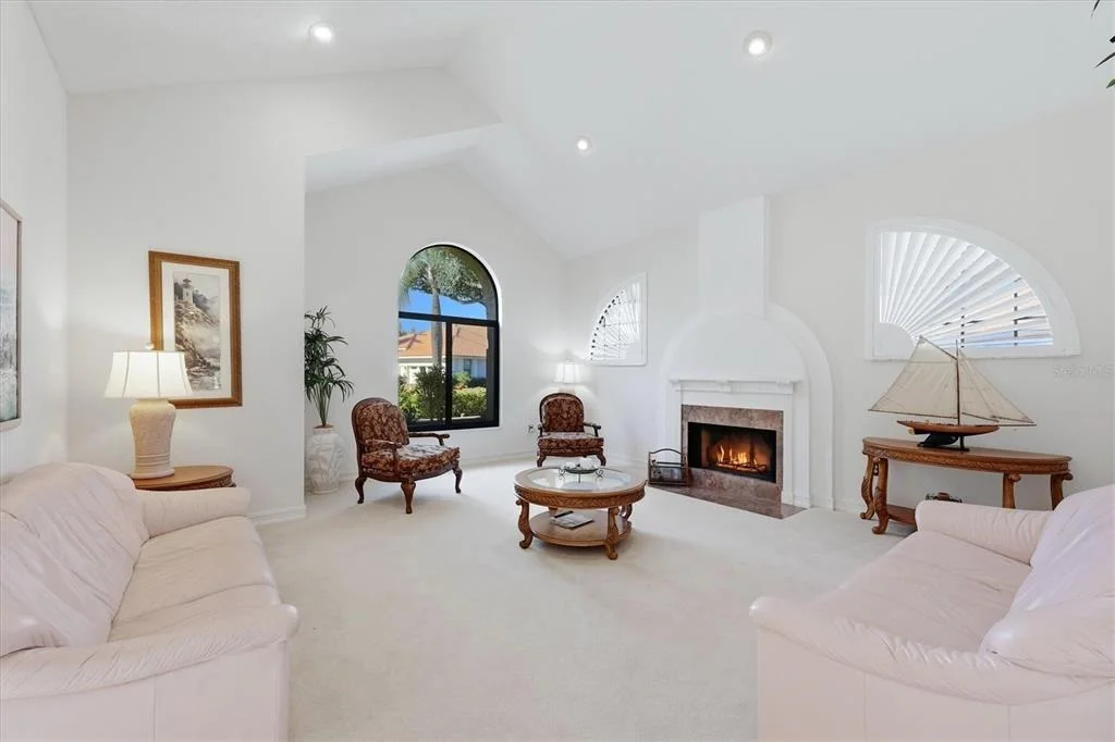 Photo of 4221 ESCONDITO CIRCLE
