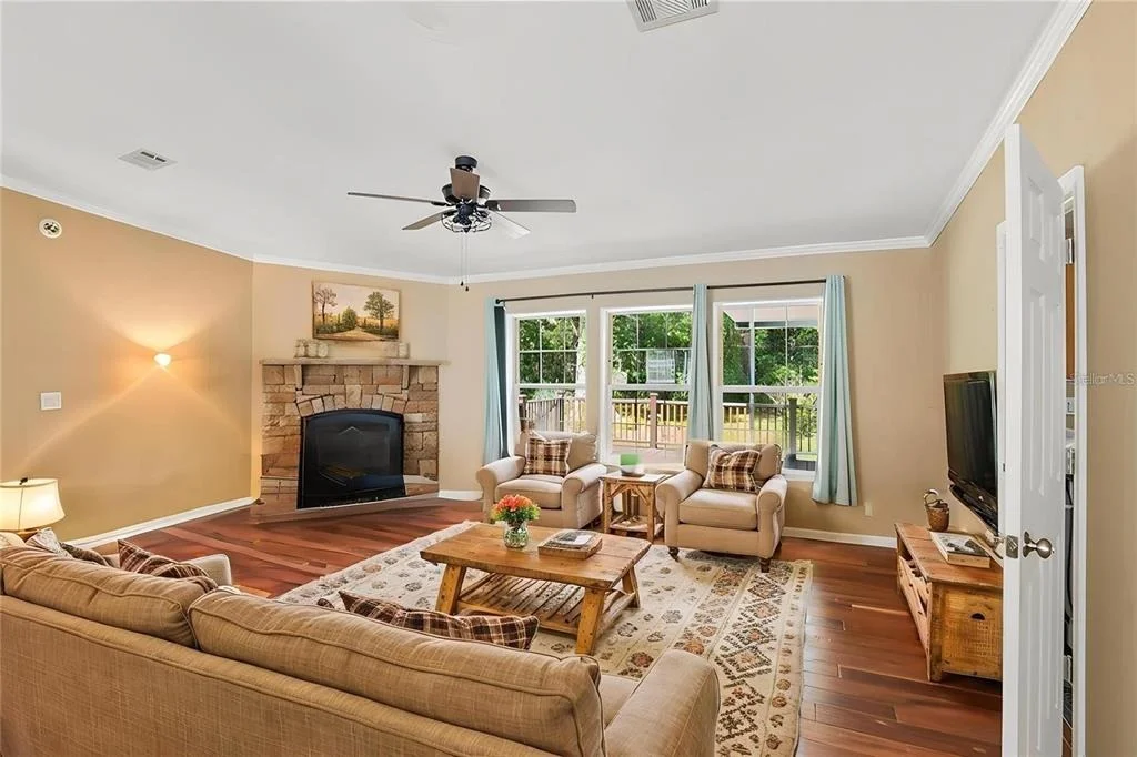 Photo of 6221 EMERSON ROAD