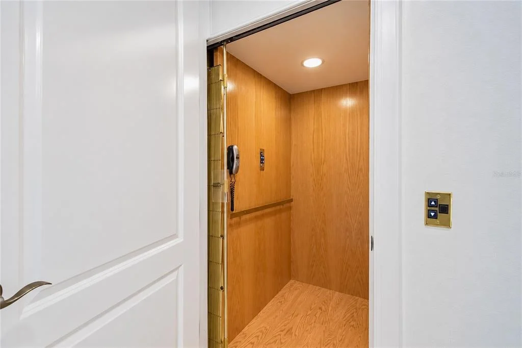 Photo of 1725 SE 47TH AVENUE