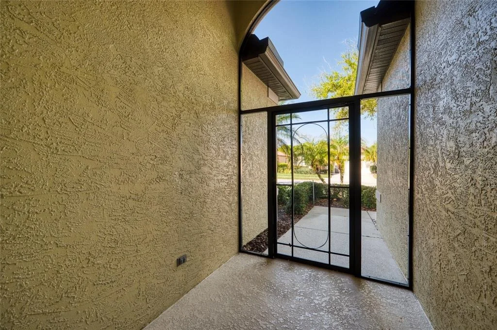 Photo of 8142 STIRLING FALLS CIRCLE