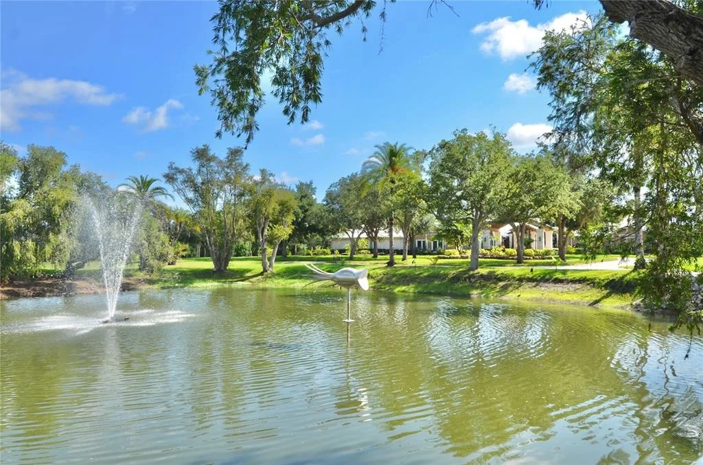 Photo of 630 N RIVER ROAD