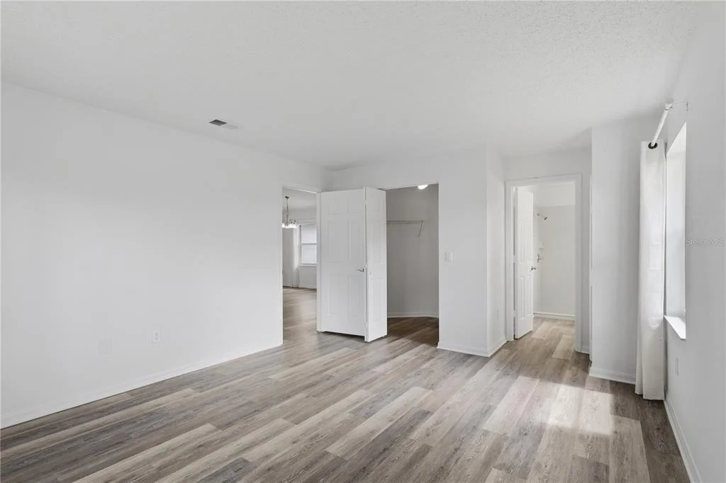 Photo of 7 PALM LEAF LANE