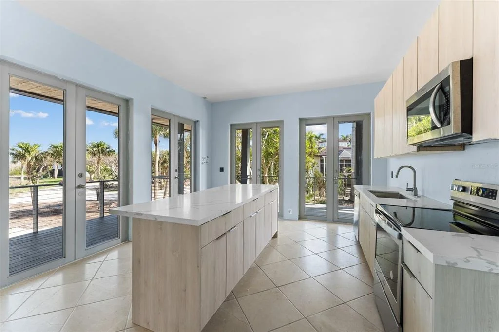 Photo of 4150 DINGMAN DRIVE