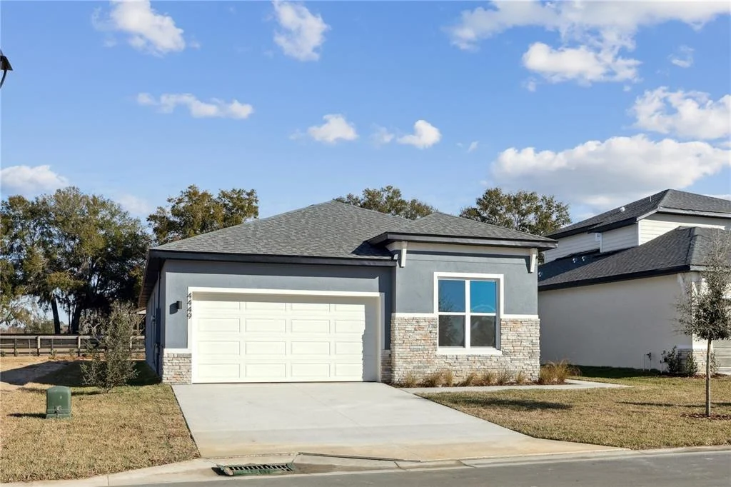 Photo of 82 SPRINGWOOD DRIVE