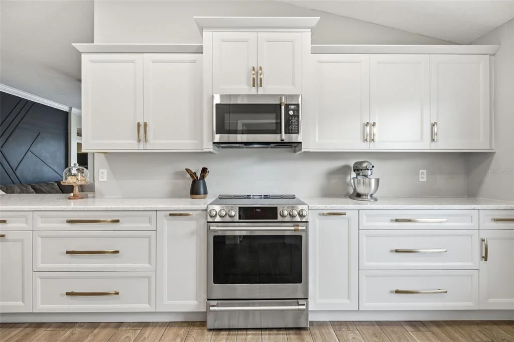 Photo of 416 CYPRESS VIEW DRIVE