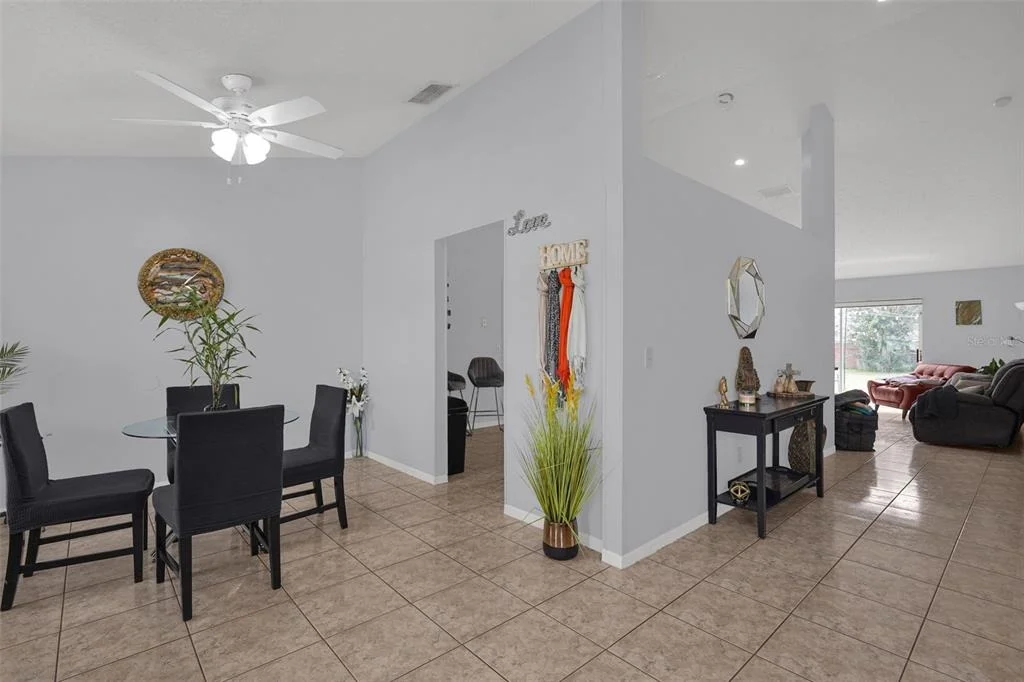 Photo of 230 LYTTON CIRCLE