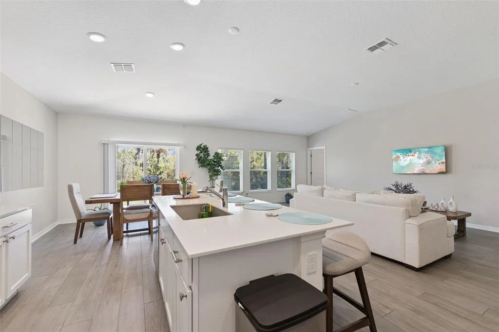 Photo of 3963 WILLOWBROOK DRIVE