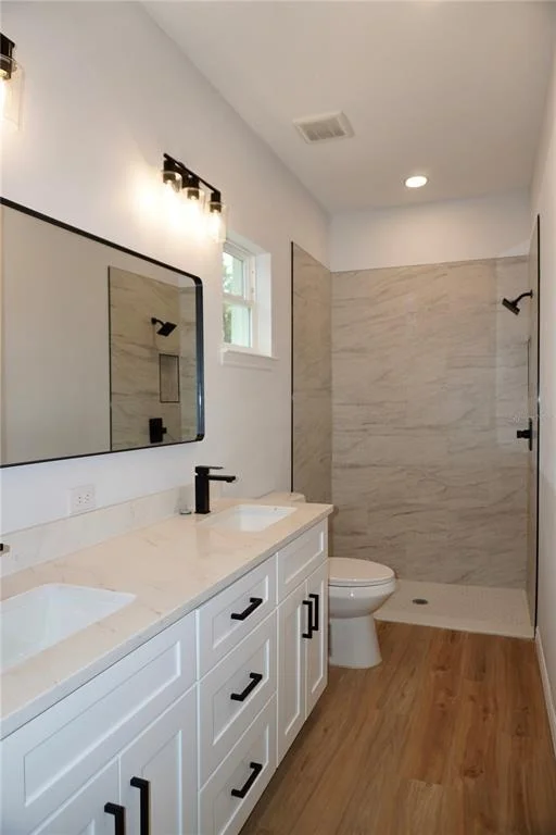 Photo of 16 HEMLOCK TRL