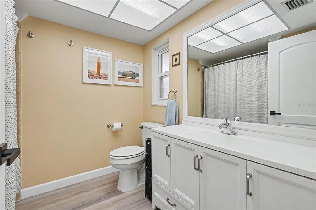 Photo of 2061 FAIR OAK DRIVE