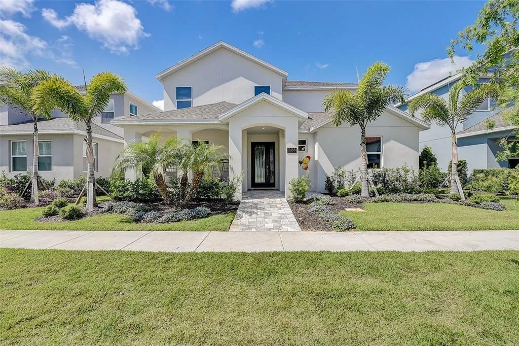 Photo of 7458 GATHERING DRIVE
