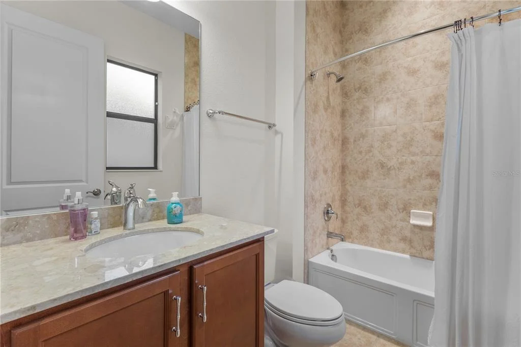 Photo of 24252 GALLBERRY DRIVE