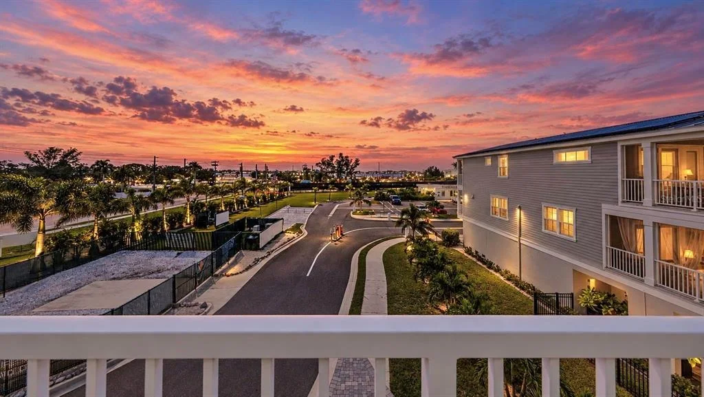 Photo of 4375 MARINA VIEW WAY