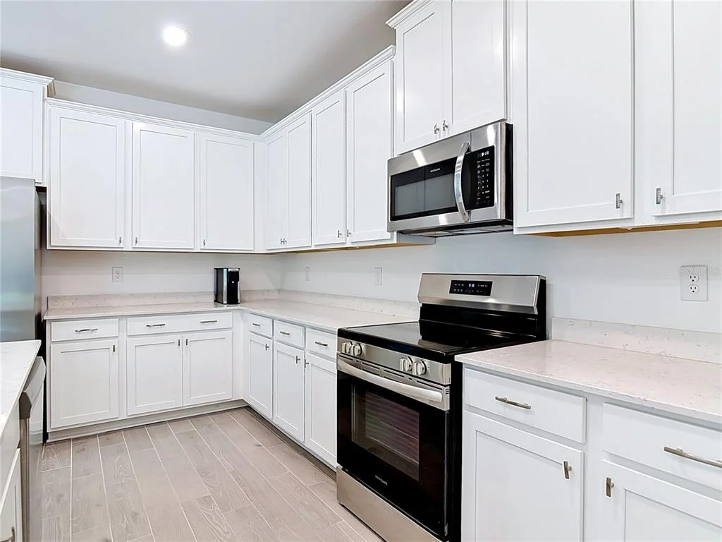 Photo of 2183 RAGLAN CIRCLE
