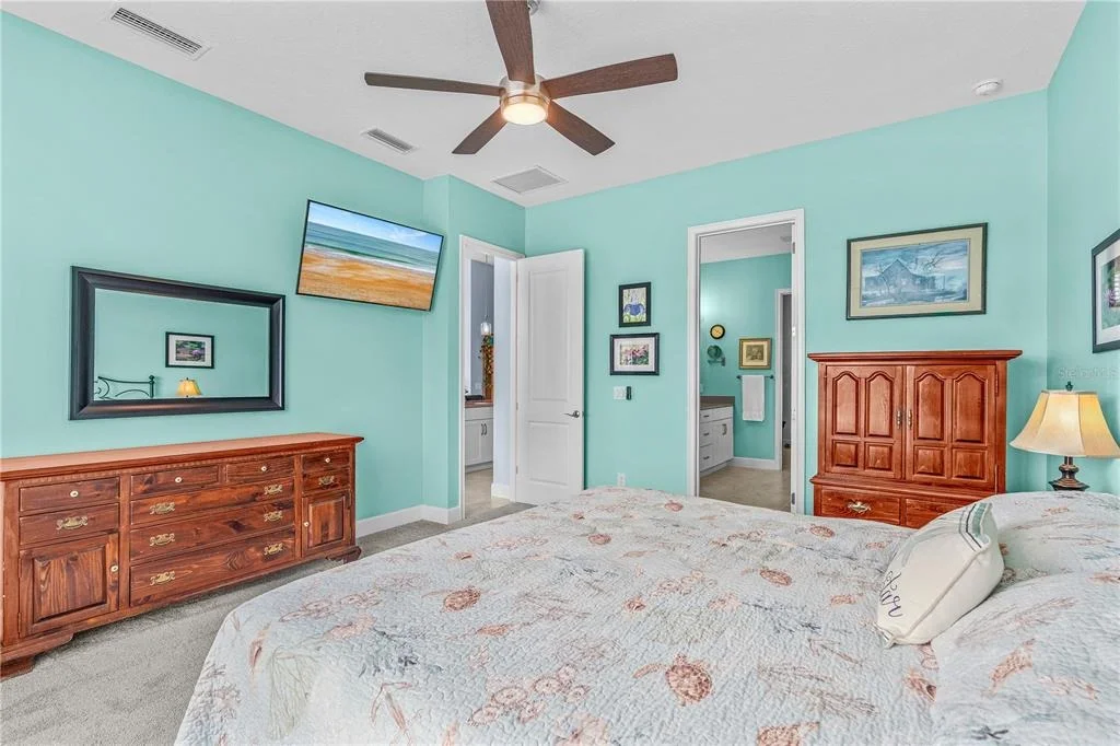 Photo of 268 MOSAIC BOULEVARD
