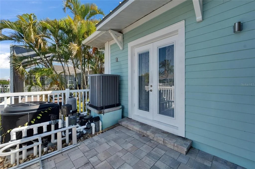Photo of 426 ISLEBAY DRIVE