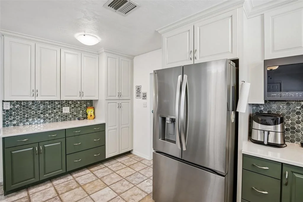 Photo of 806 BLUE HERON BOULEVARD