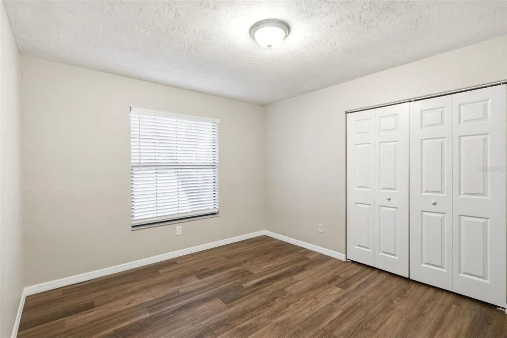 Photo of 483 SPRUCEVIEW DRIVE