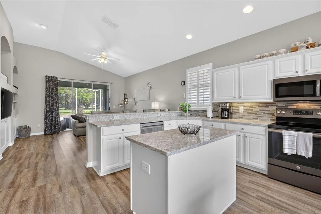 Photo of 8011 PINE HOLLOW DRIVE