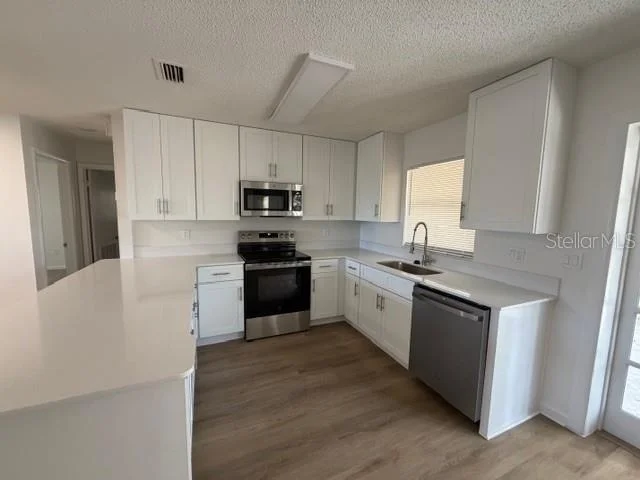 Photo of 3736 PINE CIRCLE