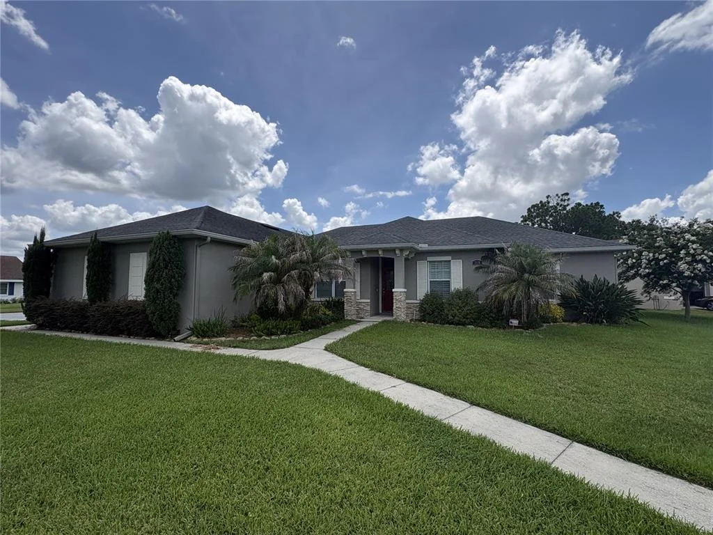 Photo of 2118 EDGEWATER CIRCLE