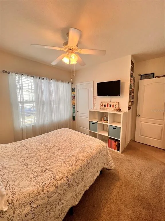 Photo of 1267 IGUANA LOOP