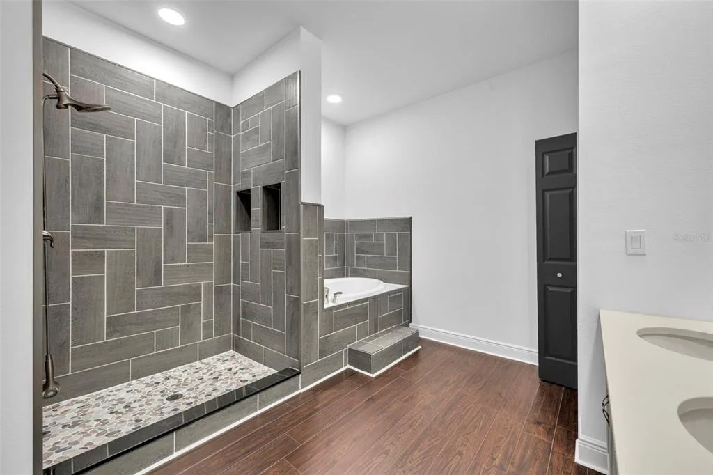 Photo of 2436 LAKEVIEW HEIGHTS